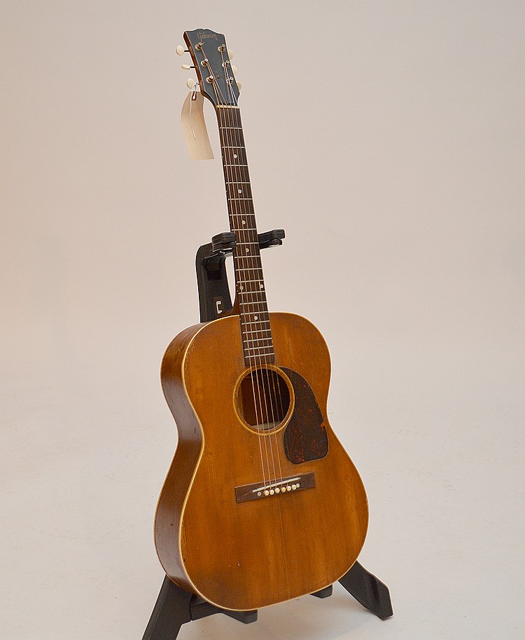 gibson mandolin serial numbers